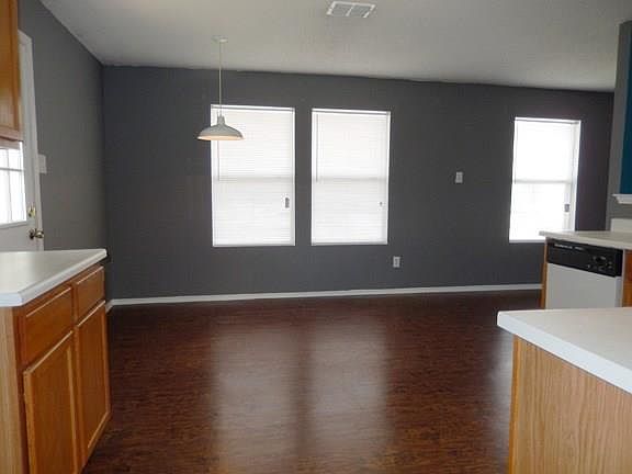 4th image of 4316 Meadowknoll Dr