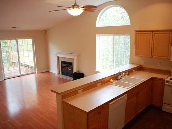 Kitchen & Great Room