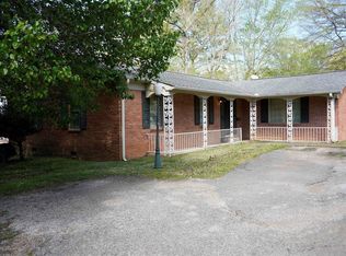 484 White Ave, Henderson, TN 38340