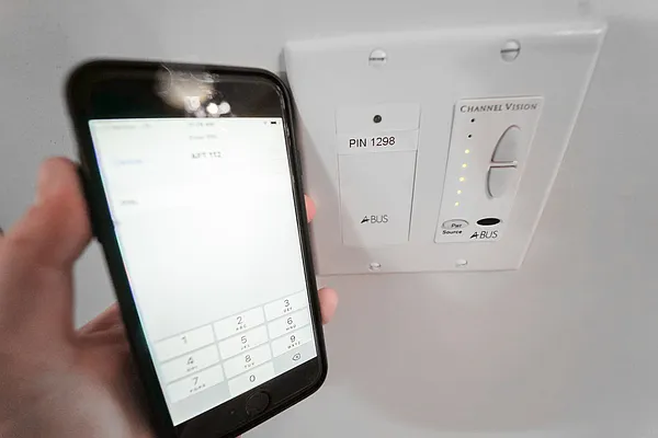 Rented by Manhattan Management LLC | media 9