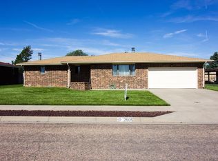 2805 N Pearly Jane Ave, Garden City, KS 67846