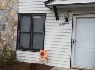 1029 Rock Knoll Court, Winston Salem, NC 27107