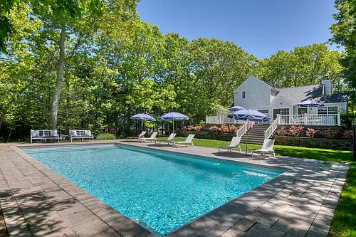 45 Wooded Oak Ln Photo 1