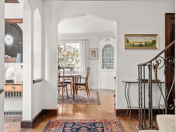 3rd image of 27 Stella Rd