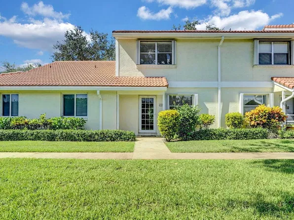 6372 Boca Cir, Boca Raton, FL 33433