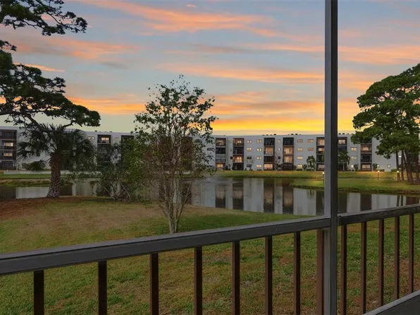 6188 80th St N Unit 101, Saint Petersburg, FL 33709