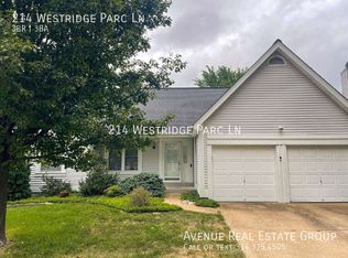 214 Westridge Parc Ln, Ballwin, MO 63021