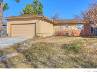 7305 E 27th St, Tulsa, OK 74129