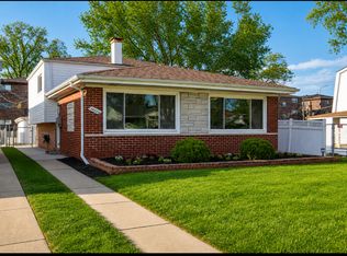 14024 S Saginaw Ave, Burnham, IL 60633