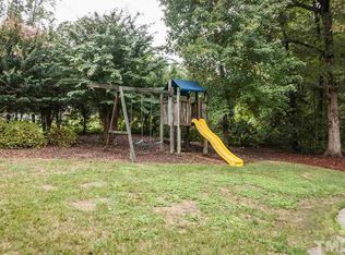 116 Thornewood Dr, Cary, NC 27518