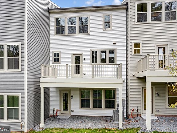 2nd image of 107 Beacon Ct #10104