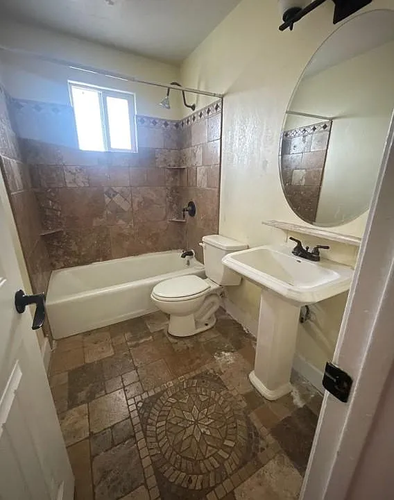 1533 W Missouri Ave #7