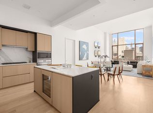 215 E 19th St APT 4D, New York, NY