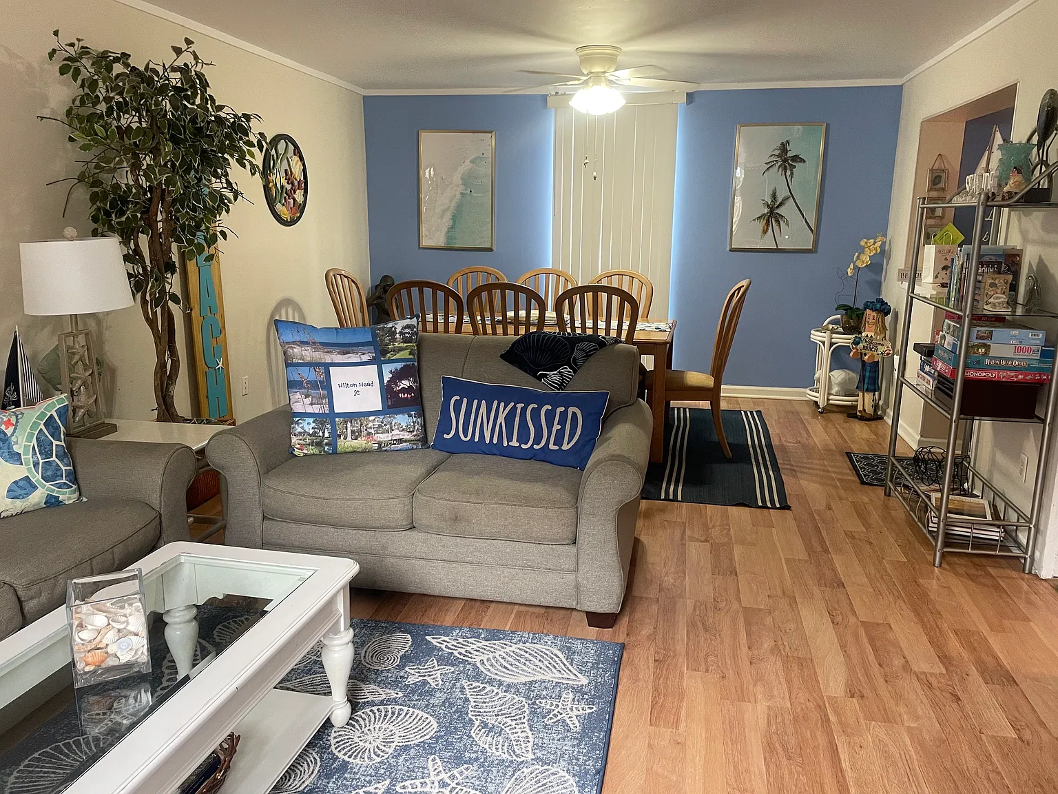 42 S Forest Beach Dr — Photo 2