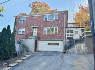 71 Portland Pl, Yonkers, NY 10703