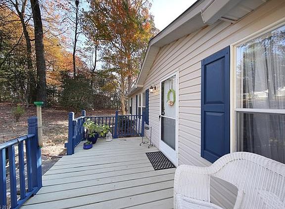 3rd image of 241 Laurelwood Ln