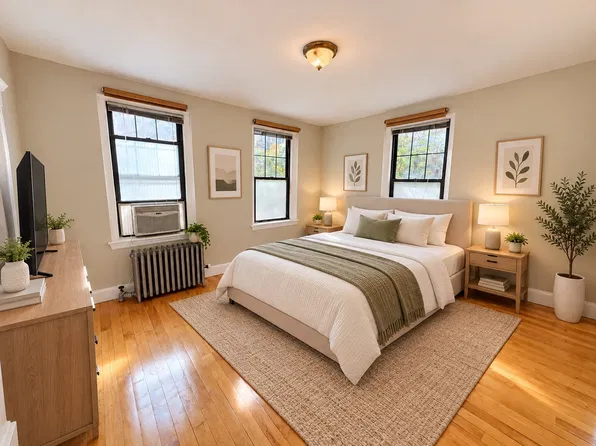 64 Queensberry St APT 114, Boston, MA 02215