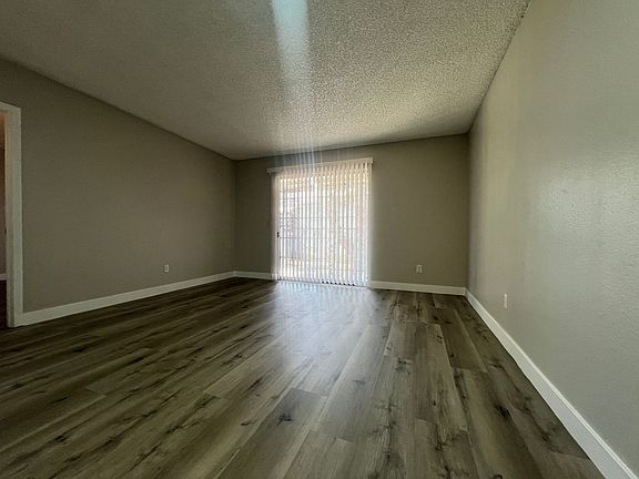 5th image of 3823 S Maryland Pkwy Unit H7