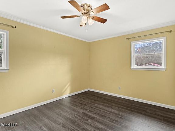 5th image of 3714 Lincolnshire St