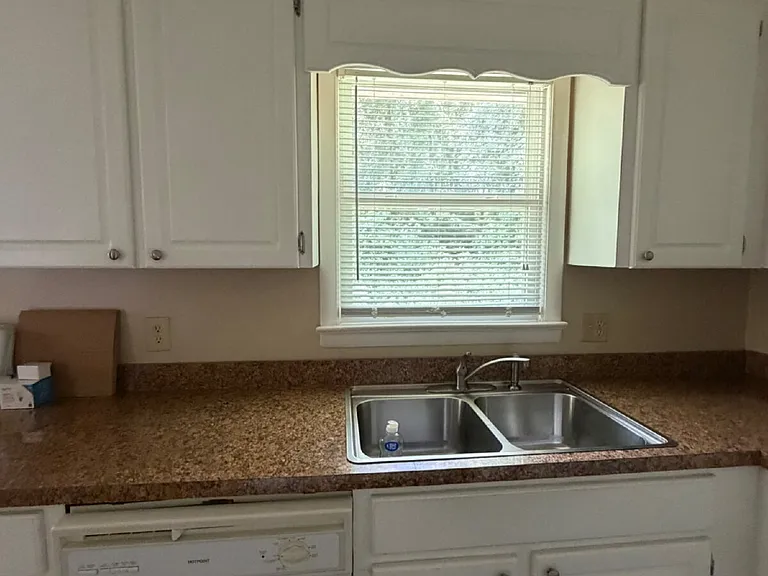 170 Scott Hills Dr #I-1 — Photo 9