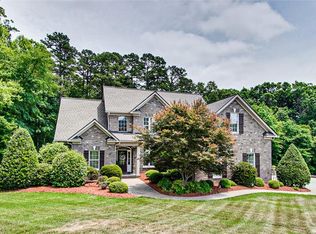 1899 Horse Carriage Ln, Asheboro, NC 27205