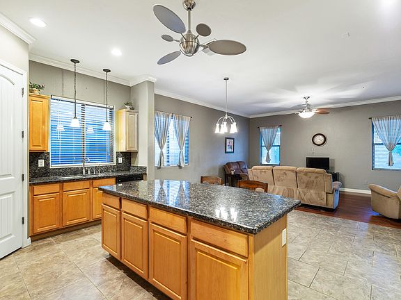 5th image of 18413 W Cinnabar Ave