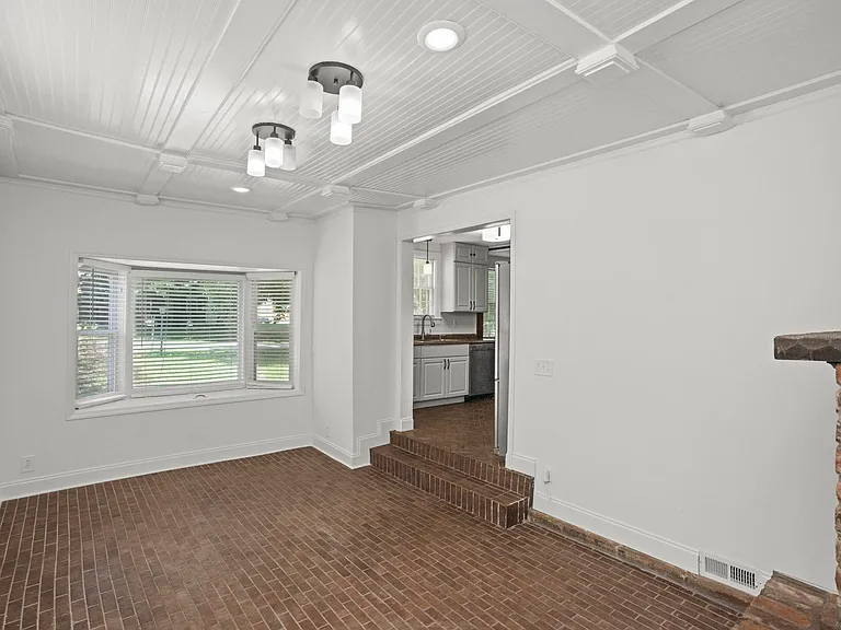 1001 Horseshoe Dr — Photo 15