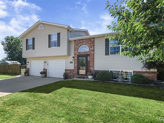 4th image of 2247 Wildwood Dr