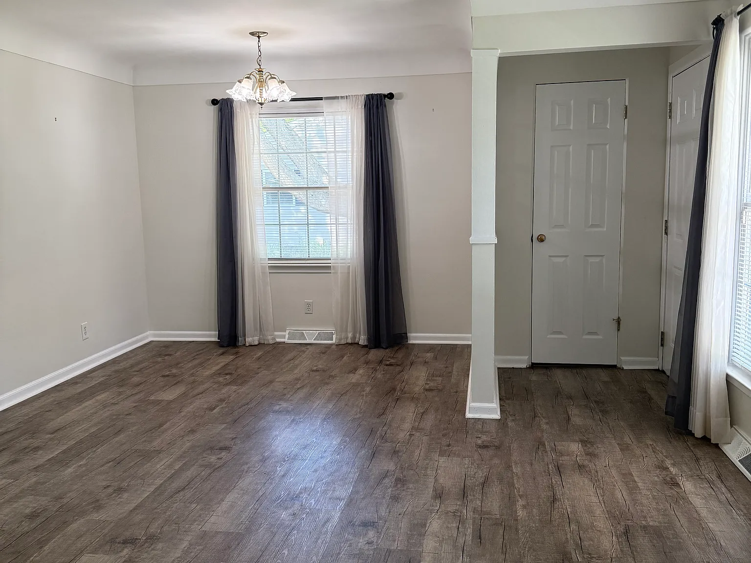 5 bed, 1120 sqft, $2,500 — Photo 4