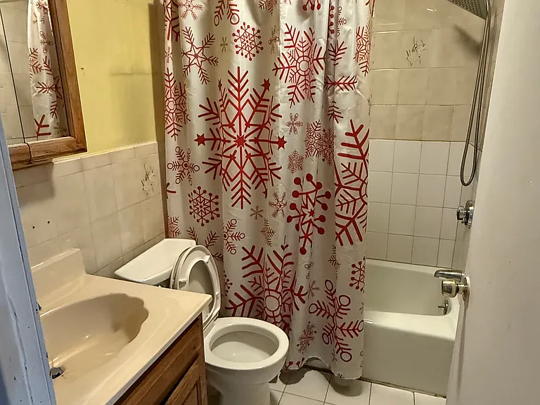 314 Beach St #1 — Photo 9