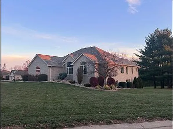 4433 Hampton Ln, Quincy, IL 62305