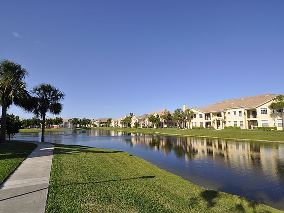 4th image of 2109 Belmont Ln #2109