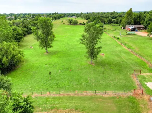 7412 Cedar Hl, Tuttle, OK 73089