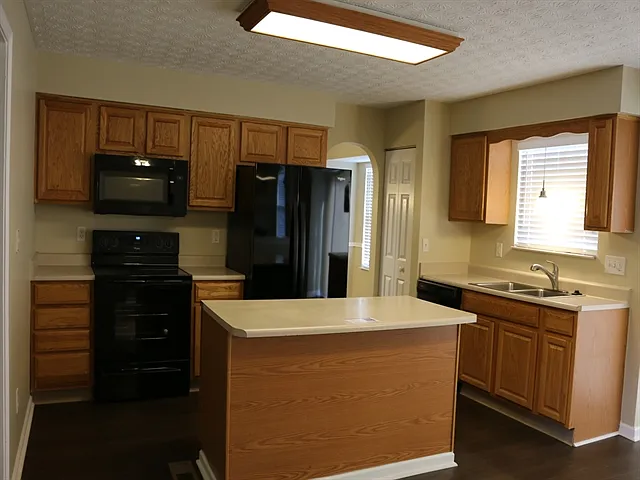 5719 Sharp Mills Run — Photo 2