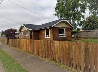 510 N Cedar St, Coquille, OR