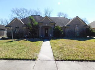 2125 Troon Dr, Alvin, TX 77511