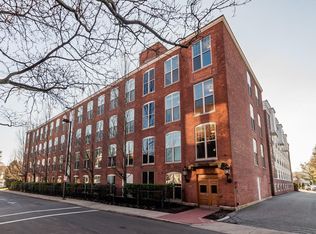 11 Lake St APT 123, Wakefield, MA 01880