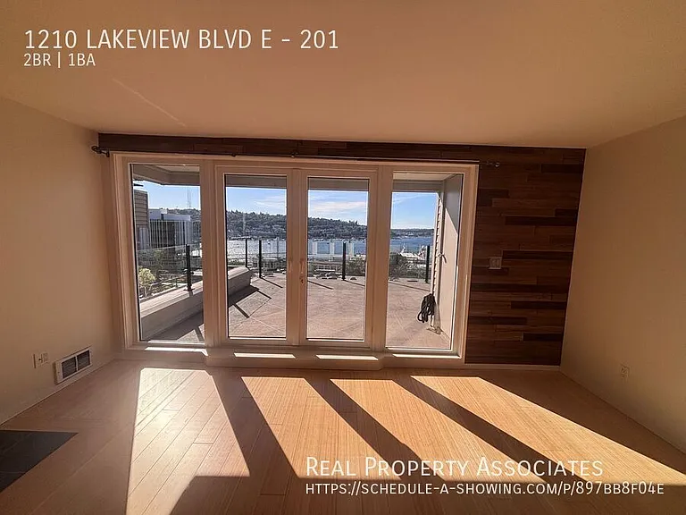 1210 Lakeview Blvd E #201 — Photo 4