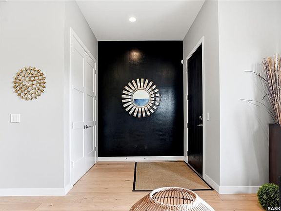 5th image of 214 Skeena CRESCENT