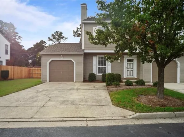 4525 Brinker Dr, Virginia Beach, VA 23462