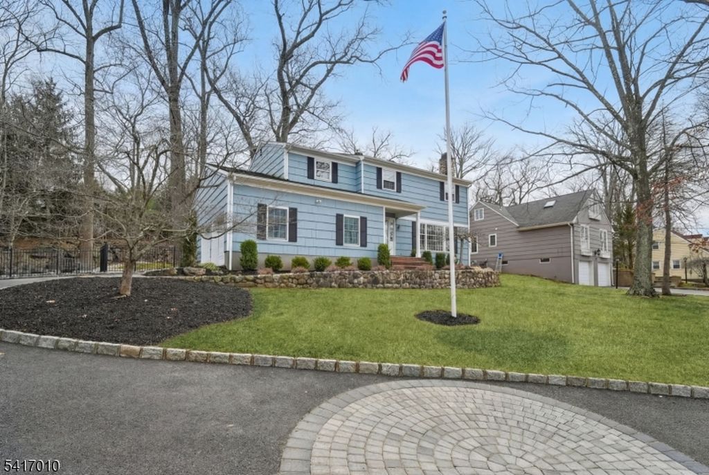209 E Cedar St, Livingston, NJ, Livingston