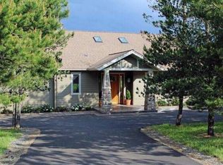 2075 Dawnwood Dr, Philomath, OR 97370