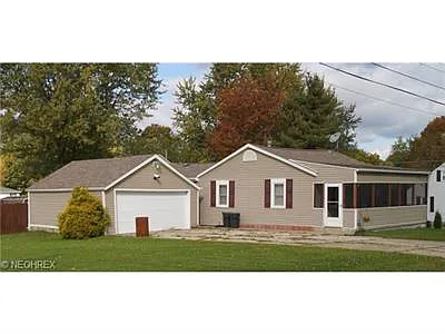 544 Celia Ave photo 1