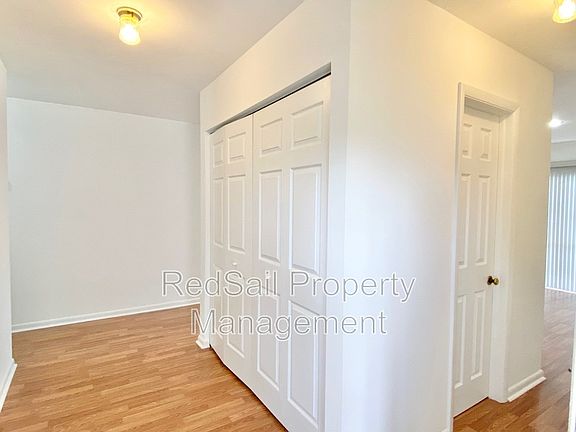 2nd image of 701 Essex Park Dr