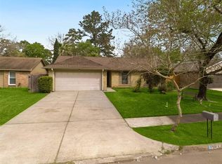 9430 Charter Ridge Dr, Houston, TX 77070