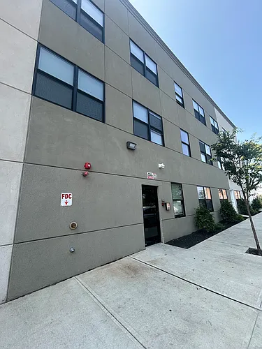 60 Carroll St #204 Photo 1