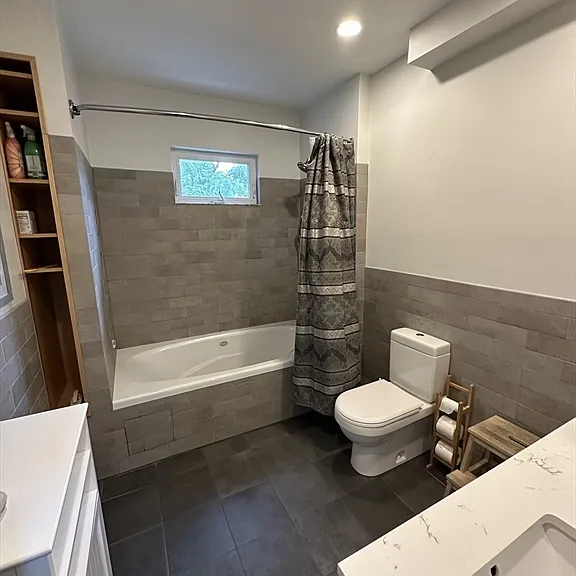 315 Windsor St #315 — Photo 11