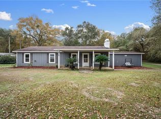 7785 Pendarvis Ln N, Irvington, AL 36544
