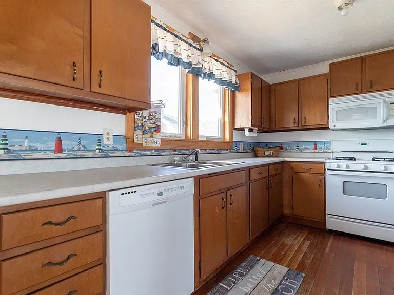 1056 Ocean Blvd — Photo 18