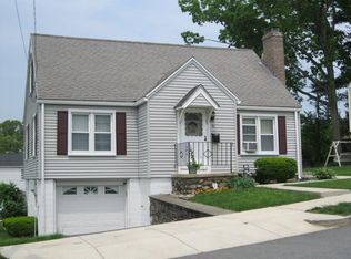 51 Summerhill Ave, Worcester, MA 01606
